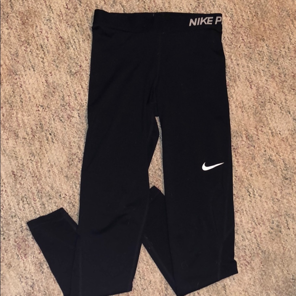 Women’s Nike Pro Leggings